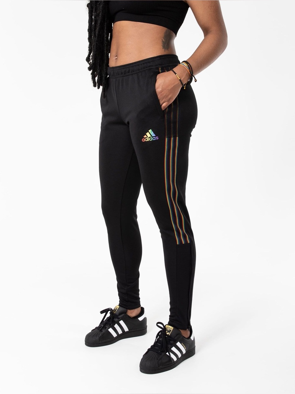 Adidas Tiro PRIDE Pants Rainbow Zipper Pockets Leg Zip Unisex Size M Primegreen